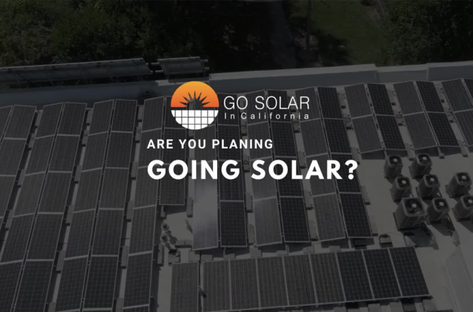 ¿Debería tener Paneles Solares?